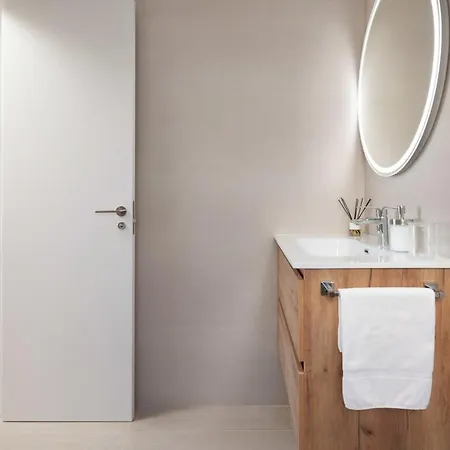 Live Like A Local Your Comfortable Retreat At Pas *